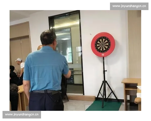 激情与精准并存的竞技盛宴探秘飞镖比赛背后的心理与技巧较量